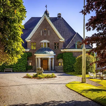 Unique Victorian With Private Coastline