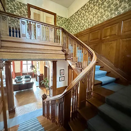 Luxury Historic With Private Coastline Вілла