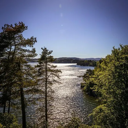 Luxury Historic With Private Coastline Берген