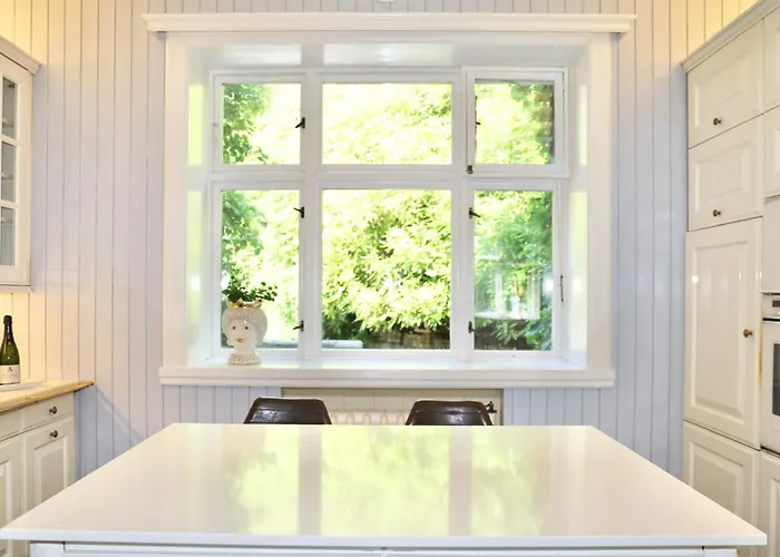 Luxury Historic With Private Coastline *