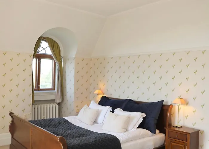 Luxury Historic With Private Coastline Берген