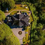 Luxury Historic With Private Coastline *